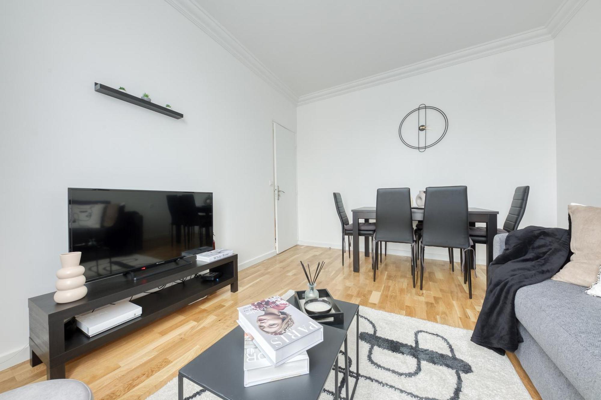 Maison 8 Personnes - Parking - Metro 7 Et Rer B A 6 Minutes