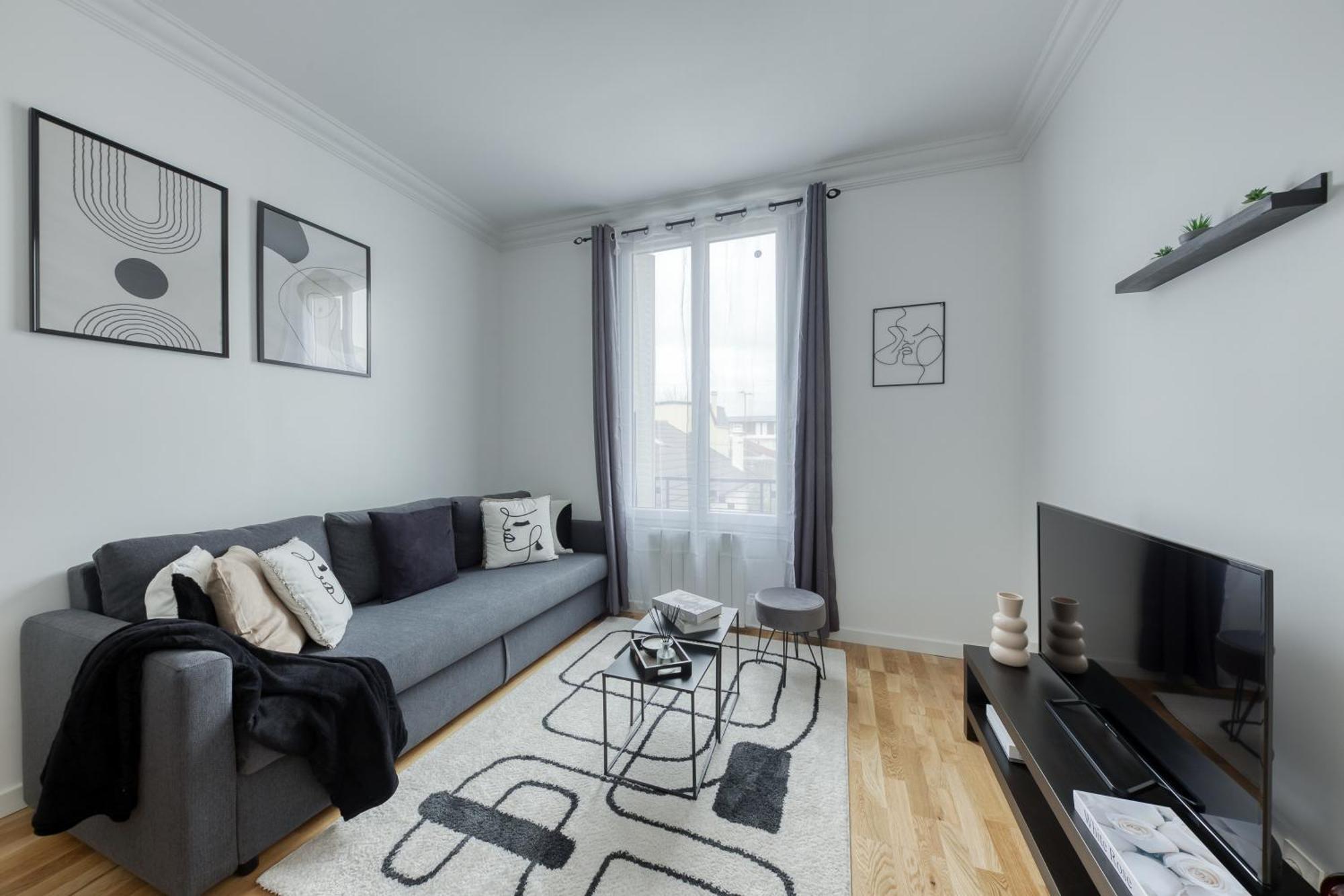Holiday home Maison 8 Personnes - Parking - Metro 7 Et Rer B A 6 Minutes *
